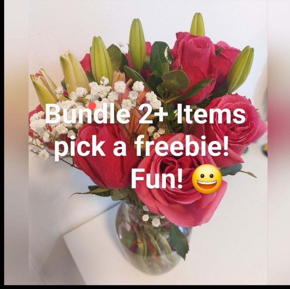 2) Freebies For Bundle Purchase 2+ Items! OPEN Listing to 👀 See! 💝